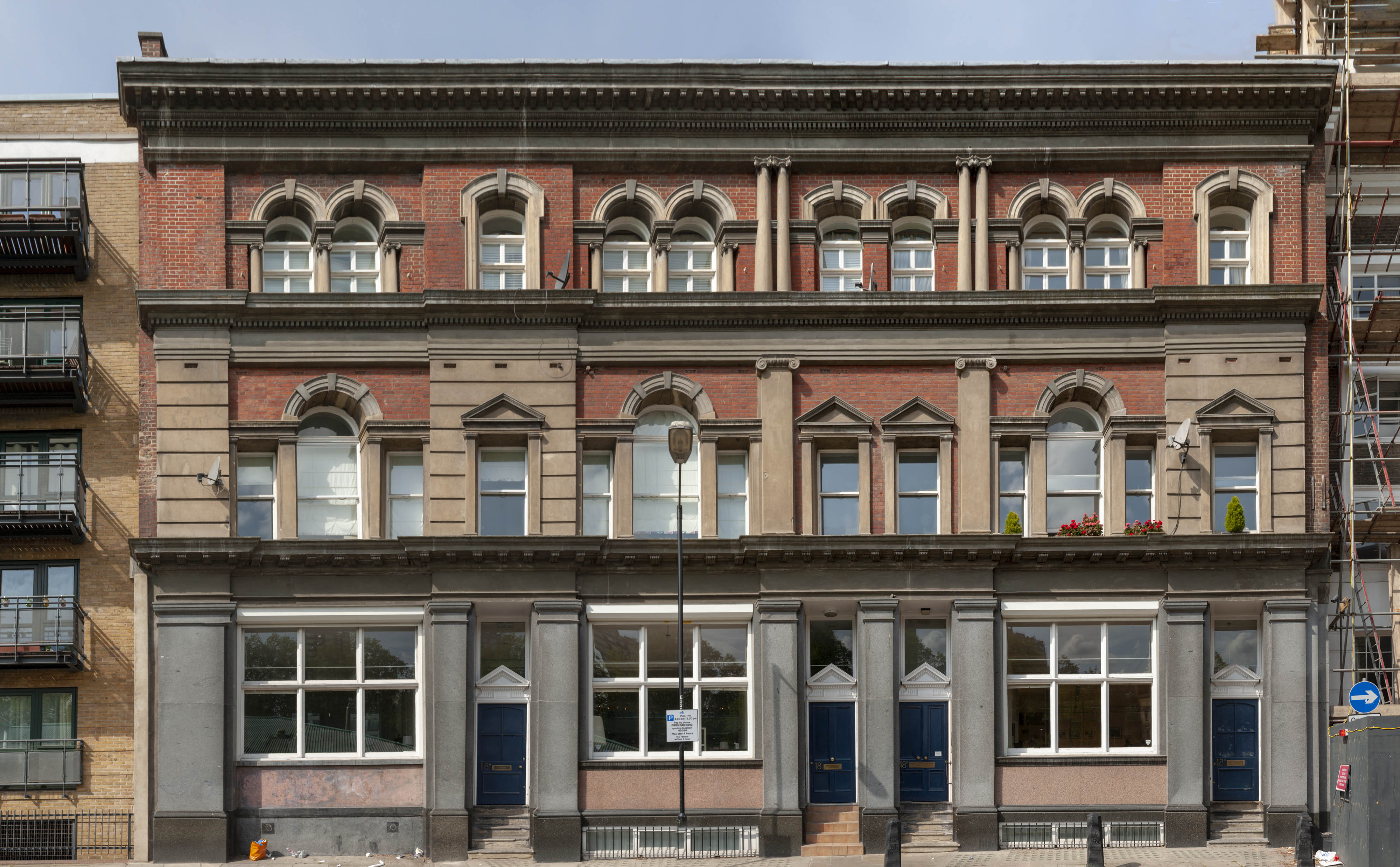 Survey of London 18 Ensign Street